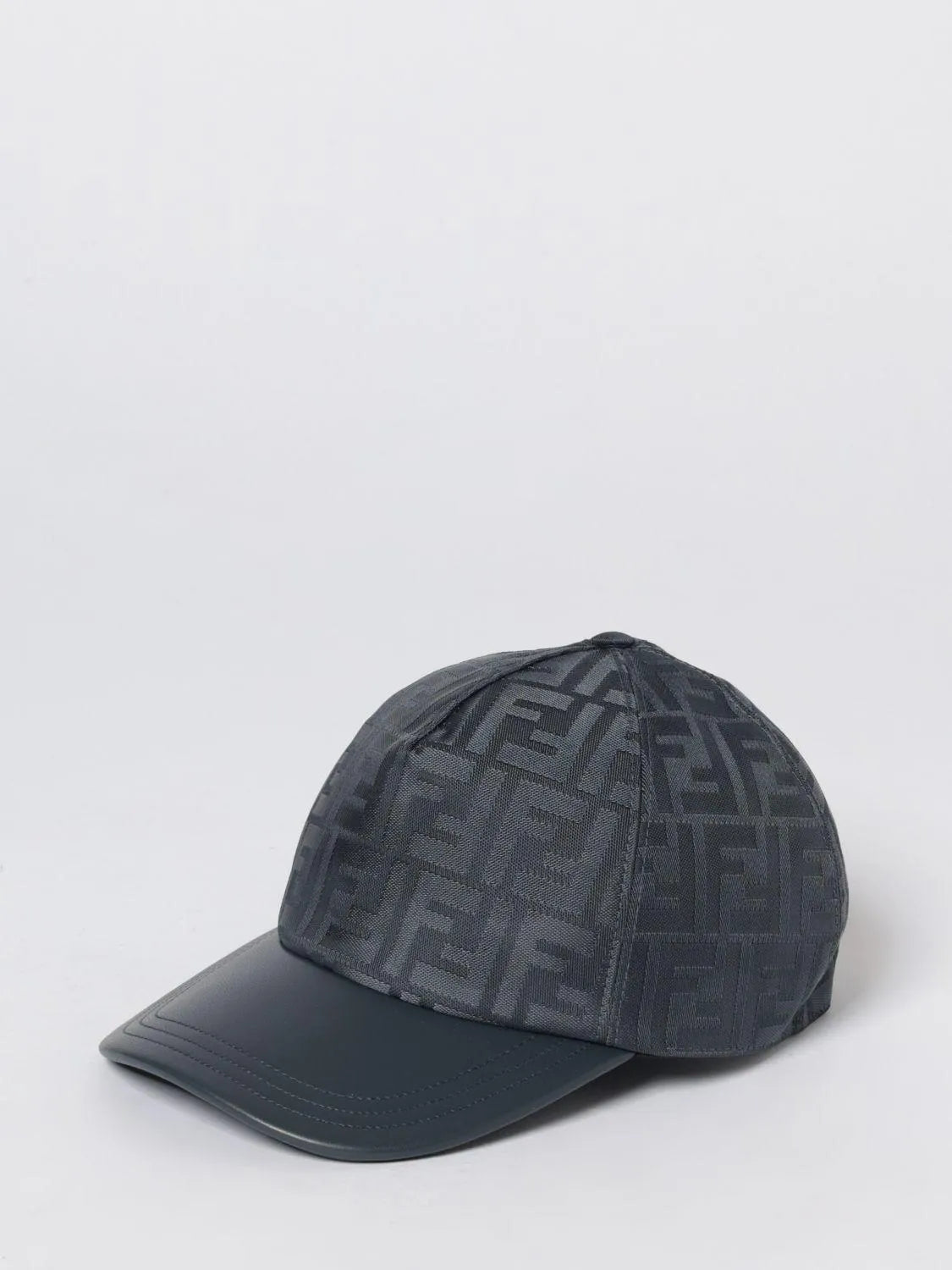 Casquette fendi